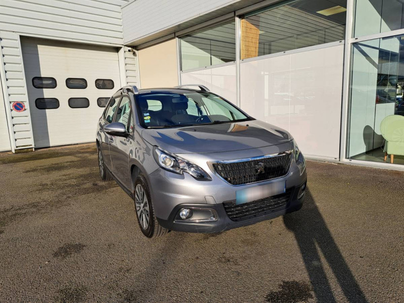 Peugeot 2008 BlueHDi 100 S&S Active Business Diesel Gris clair Occasion à vendre