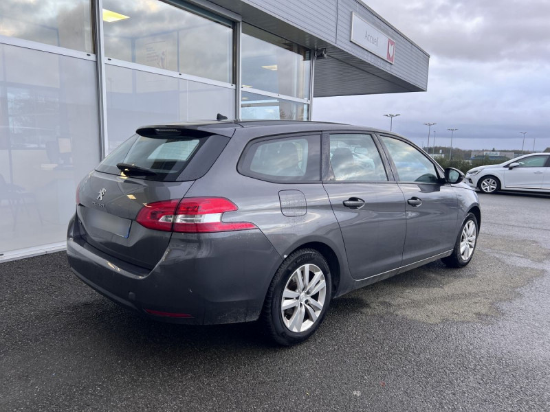 Photo 4 de l'offre de PEUGEOT 308 SW (2) BlueHDi 130 EAT8 S&S ACTIVE BUSINESS à 10990€ chez Carlyss automobiles Vitré