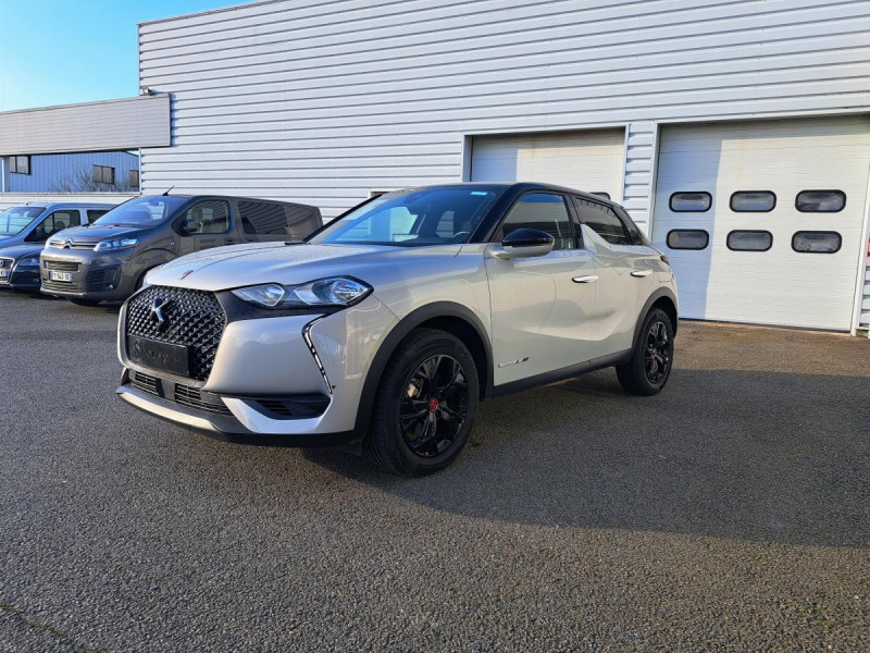 Photo 2 de l'offre de DS DS 3 Crossback 1.5 BLUEHDI 130 AUTO PERFORMANCE LINE à 21490€ chez Carlyss automobiles Vitré