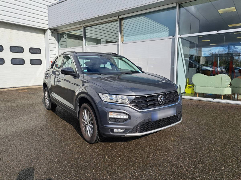 Photo 1 de l'offre de VOLKSWAGEN T-Roc 1.0 TSI 110 LOUNGE à 19490€ chez Carlyss automobiles Vitré