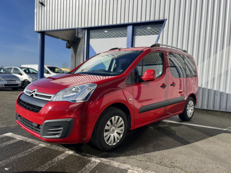 Photo 2 de l'offre de Citroën Berlingo Multispace (2) BlueHDi 100 BVM Feel à 13490€ chez Carlyss automobiles Vitré