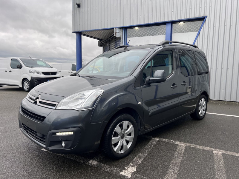 Photo 2 de l'offre de Citroën Berlingo Multispace (2) BlueHDi 120 S&S BVM6 Shine à 14490€ chez Carlyss automobiles Vitré