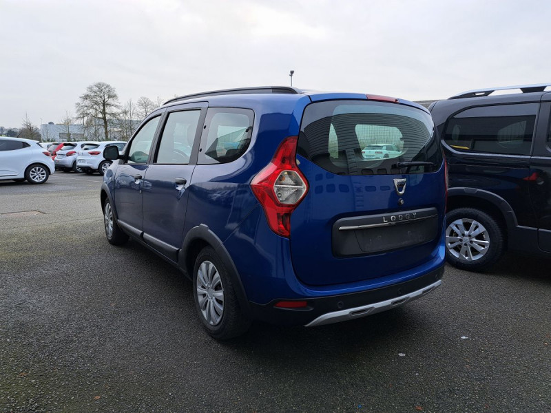 Photo 5 de l'offre de Dacia Lodgy 7 Places Stepway Blue dCi 115 E6U à 17490€ chez Carlyss automobiles Vitré