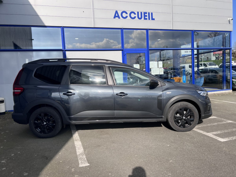 Photo 3 de l'offre de Dacia Jogger 5 Places Extreme Tce 110 à 16990€ chez Carlyss automobiles Vitré