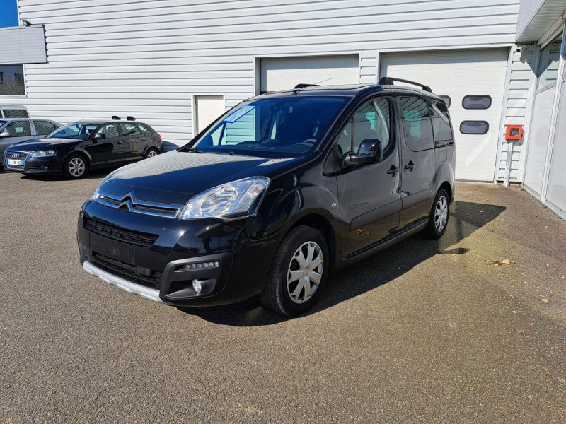 Photo 5 de l'offre de Citroën Berlingo Multispace (2) BlueHDi 120 S&S BVM6 Shine à 13990€ chez Carlyss automobiles Vitré