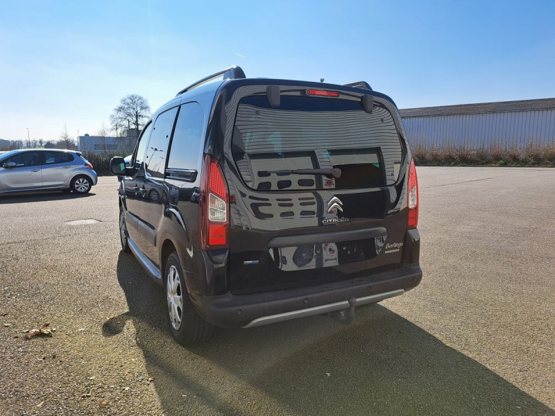 Photo 4 de l'offre de Citroën Berlingo Multispace (2) BlueHDi 120 S&S BVM6 Shine à 13990€ chez Carlyss automobiles Vitré