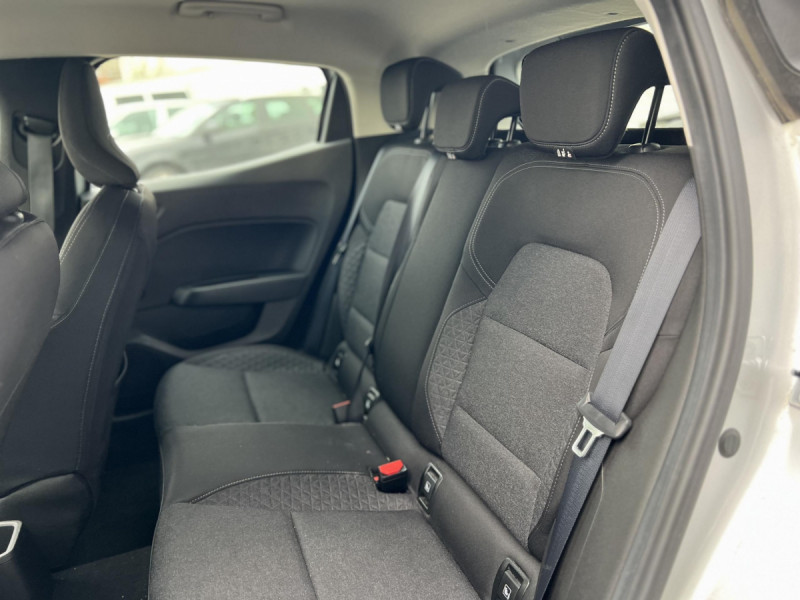 Photo 6 de l'offre de RENAULT Clio (5) Business TCe 90 -21N à 13790€ chez Carlyss automobiles Vitré