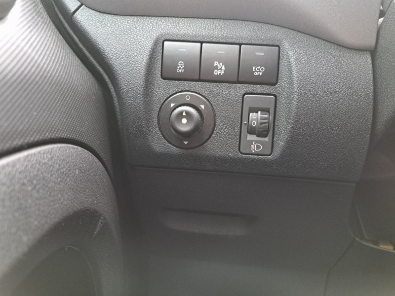 Photo 13 de l'offre de Citroën Berlingo Multispace (2) BlueHDi 120 S&S BVM6 Shine à 15490€ chez Carlyss automobiles Vitré