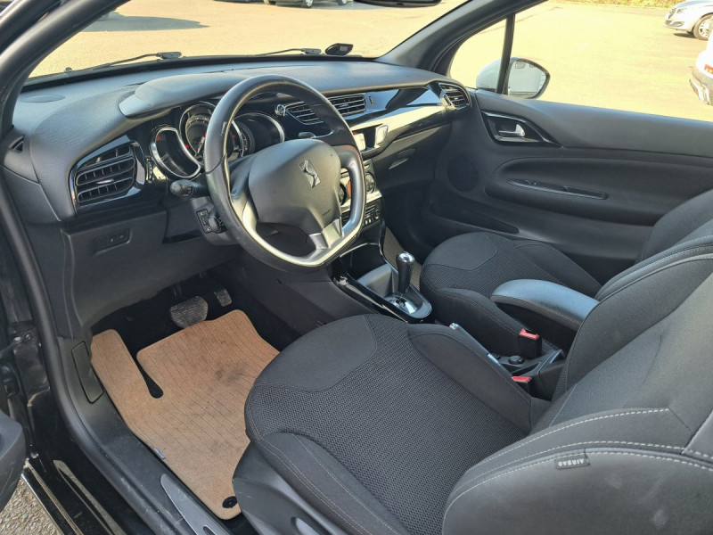 Photo 8 de l'offre de CITROEN DS3 e-HDi 90 So Chic ETG6 à 9990€ chez Carlyss automobiles Vitré