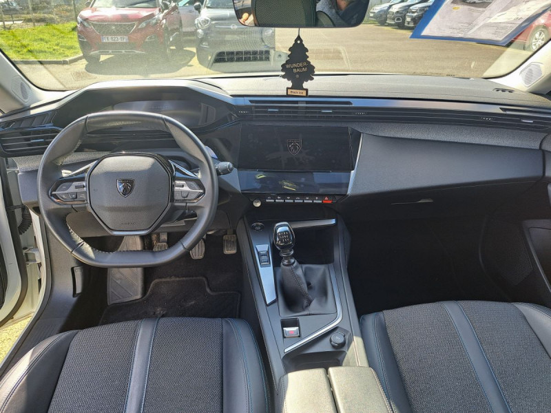 Photo 6 de l'offre de Peugeot 308 SW (3) BlueHDi 130 ALLURE à 17990€ chez Carlyss automobiles Vitré