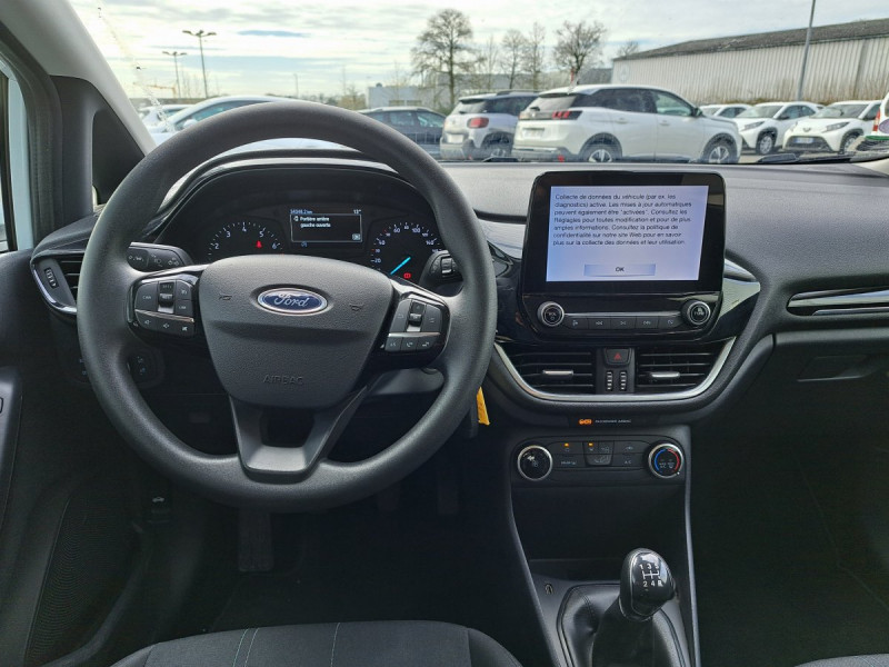 Photo 6 de l'offre de Ford Fiesta (7) 1.1 75ch COOL & CONNECT à 12490€ chez Carlyss automobiles Vitré
