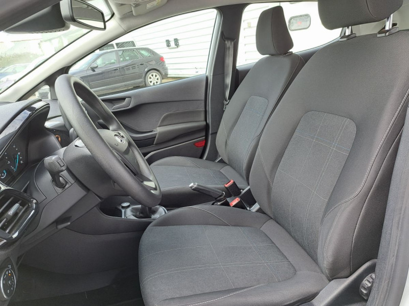 Photo 7 de l'offre de Ford Fiesta (7) 1.1 75ch COOL & CONNECT à 12490€ chez Carlyss automobiles Vitré