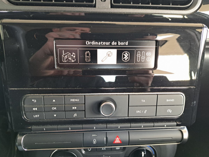 Photo 10 de l'offre de CITROEN C3 (3) BlueHDi 100 S&S BVM Feel à 9990€ chez Carlyss automobiles Vitré