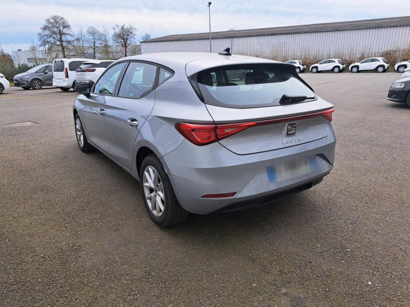 Photo 4 de l'offre de Seat Leon (4) 1.0 TSI 110 S&S Business à 17290€ chez Carlyss automobiles Vitré