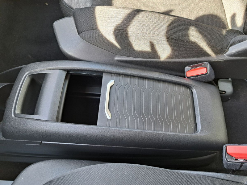 Photo 17 de l'offre de CITROEN C4 Spacetourer BlueHDi 130 S&S EAT8 Business à 12490€ chez Carlyss automobiles Vitré