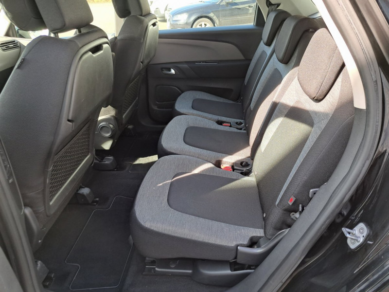 Photo 7 de l'offre de CITROEN C4 Spacetourer BlueHDi 130 S&S EAT8 Business à 12490€ chez Carlyss automobiles Vitré