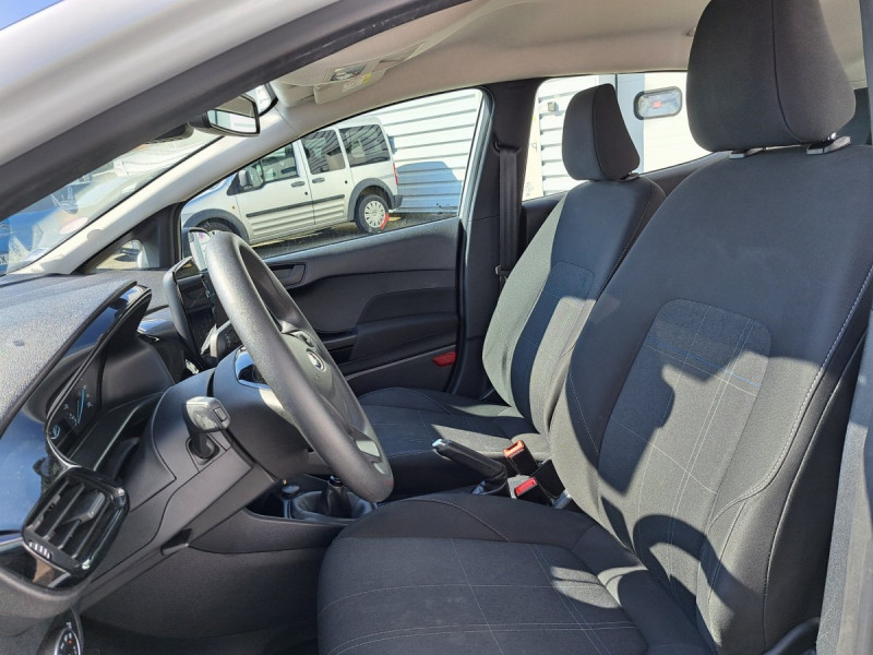 Photo 6 de l'offre de Ford Fiesta (7) 1.0 EcoBoost 95ch CONNECT BUSINESS à 10290€ chez Carlyss automobiles Vitré