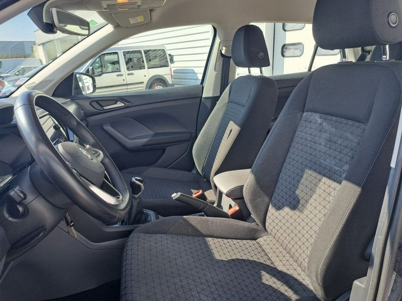 Photo 7 de l'offre de VOLKSWAGEN T-cross 1.0 TSI 110ch Lounge Business à 16490€ chez Carlyss automobiles Vitré