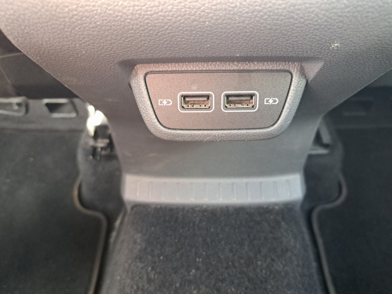 Photo 9 de l'offre de VOLKSWAGEN T-cross 1.0 TSI 110ch Lounge Business à 16490€ chez Carlyss automobiles Vitré