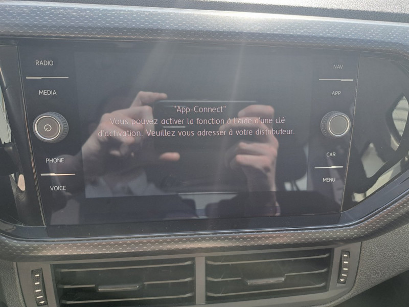 Photo 15 de l'offre de VOLKSWAGEN T-cross 1.0 TSI 110ch Lounge Business à 16490€ chez Carlyss automobiles Vitré