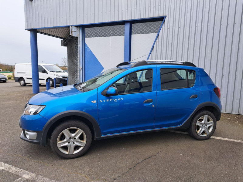 Photo 2 de l'offre de Dacia Sandero (2) Stepway Prestige TCe 90 à 7990€ chez Carlyss automobiles Vitré