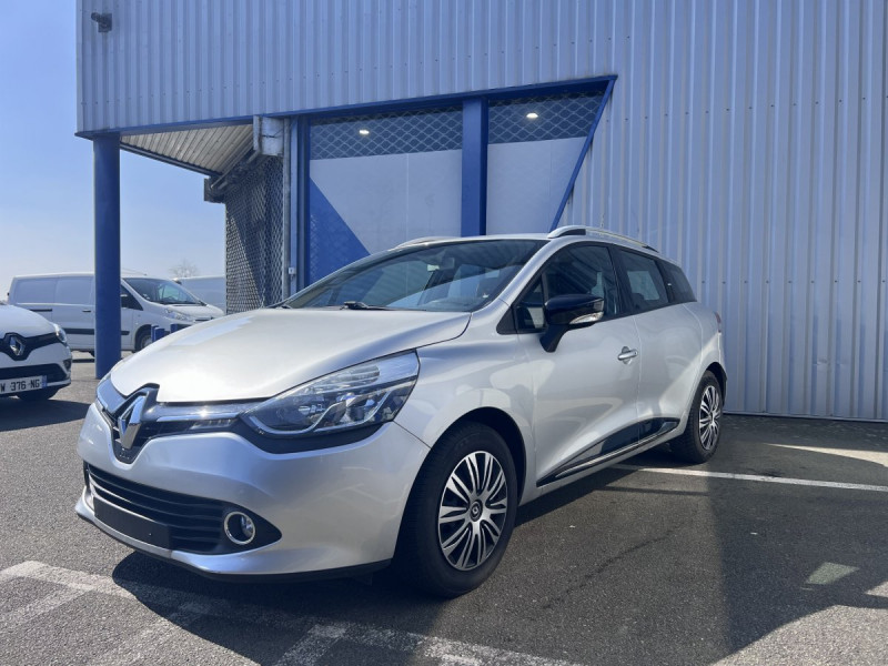 Photo 2 de l'offre de Renault Clio Estate (4) Zen Energy TCe 90 eco2 à 8490€ chez Carlyss automobiles Vitré