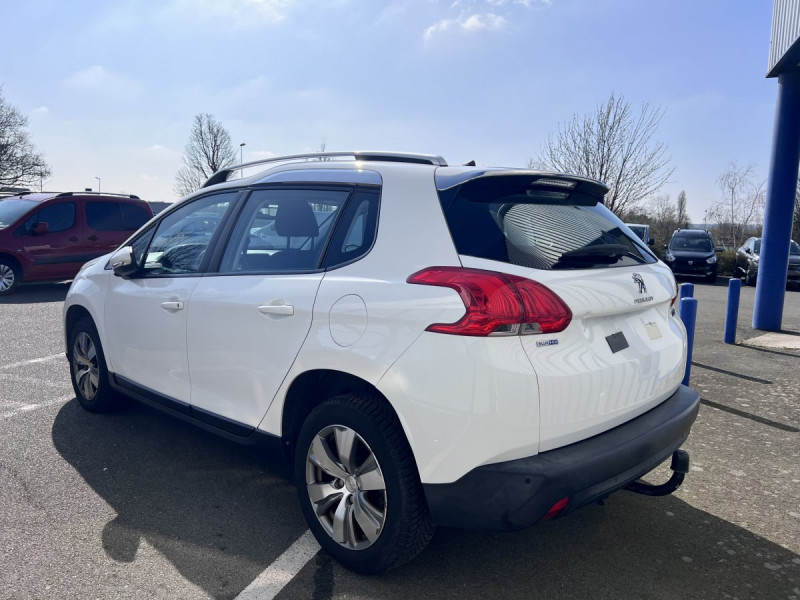 Photo 5 de l'offre de PEUGEOT 2008 1.6 BlueHDi 120 Allure à 9990€ chez Carlyss automobiles Vitré