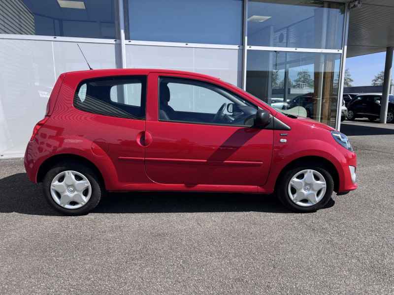 Photo 3 de l'offre de Renault Twingo (2) Expression 1.2 16v 75ch LEV Eco2 à 6290€ chez Carlyss automobiles Vitré