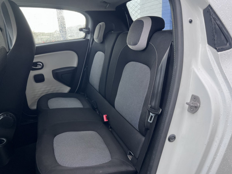 Photo 6 de l'offre de Renault Twingo (3) Zen SCe 70 BC à 7490€ chez Carlyss automobiles Vitré
