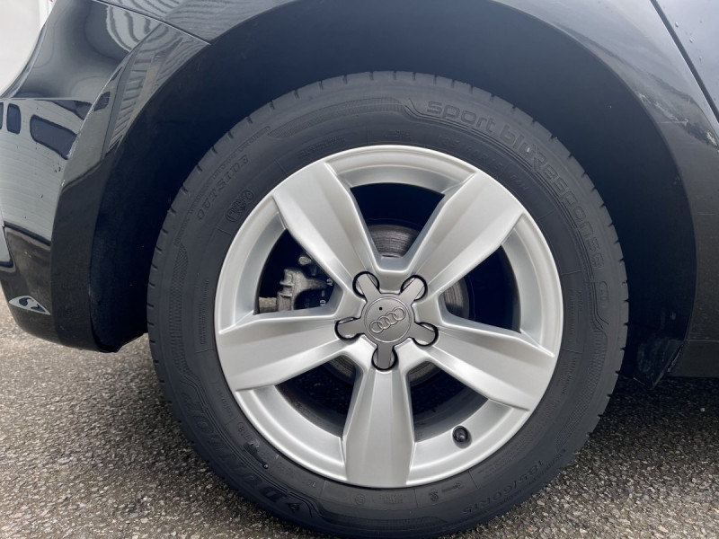 Photo 5 de l'offre de AUDI A1 Sportback 1.0 TFSI 95 ultra Business Line à 16490€ chez Carlyss automobiles Vitré