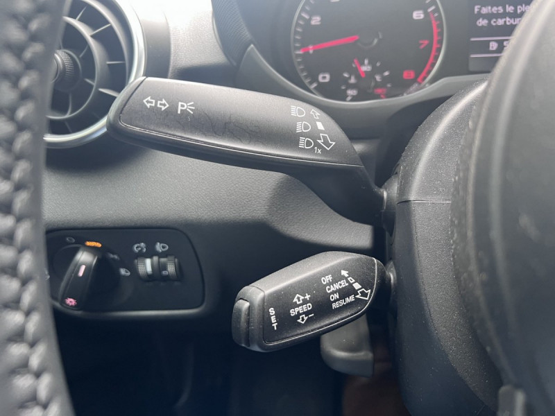 Photo 17 de l'offre de AUDI A1 Sportback 1.0 TFSI 95 ultra Business Line à 16490€ chez Carlyss automobiles Vitré