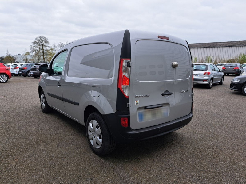 Photo 4 de l'offre de Renault Kangoo Express (2) Grand Confort dCi 90 EDC  9825 euros HT à 11790€ chez Carlyss automobiles Vitré