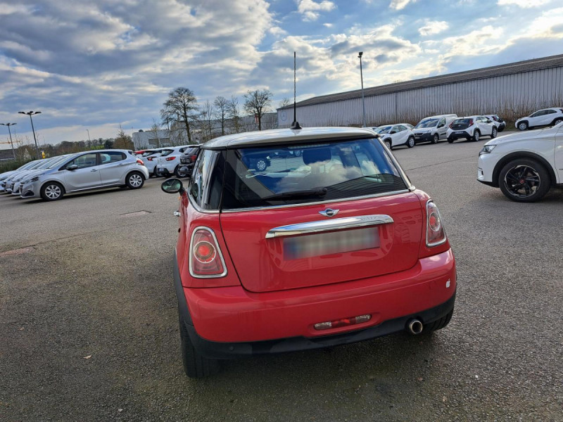Photo 5 de l'offre de Mini Mini (3) Cooper D 112 ch BVA6 à 11490€ chez Carlyss automobiles Vitré