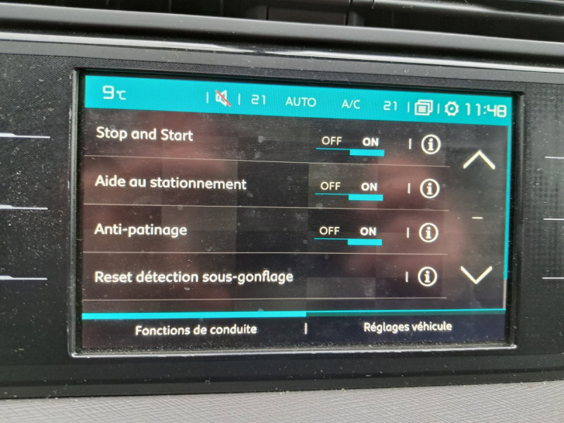 Photo 12 de l'offre de CITROEN C4 Picasso (2) BlueHDi 120 S&S EAT6 Business à 12990€ chez Carlyss automobiles Vitré