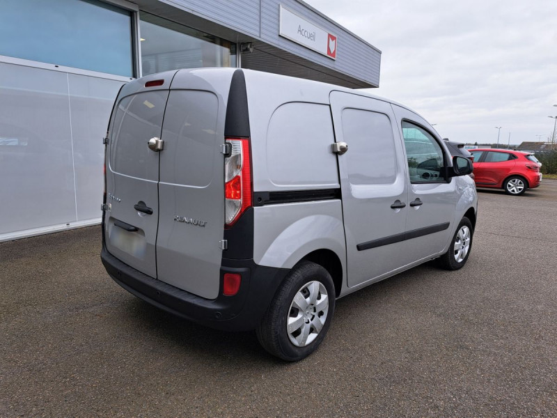 Photo 3 de l'offre de Renault Kangoo Express (2) Grand Confort dCi 90 EDC  9825 euros HT à 11790€ chez Carlyss automobiles Vitré