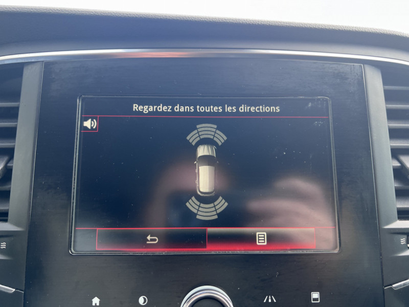 Photo 11 de l'offre de Renault Mégane Berline (4) Business Blue dCi 115 à 11290€ chez Carlyss automobiles Vitré
