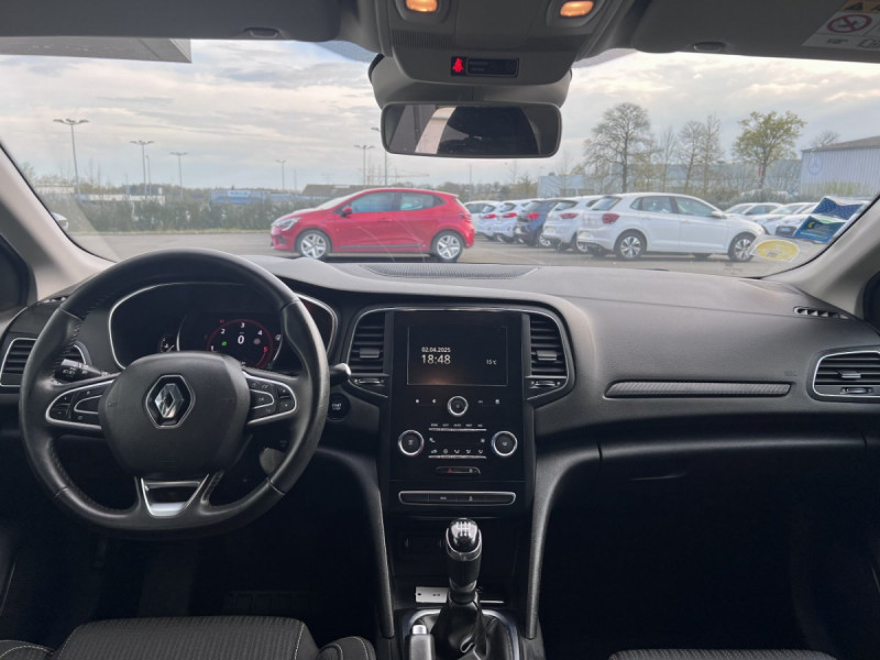 Photo 5 de l'offre de Renault Mégane Berline (4) Business Blue dCi 115 à 11290€ chez Carlyss automobiles Vitré