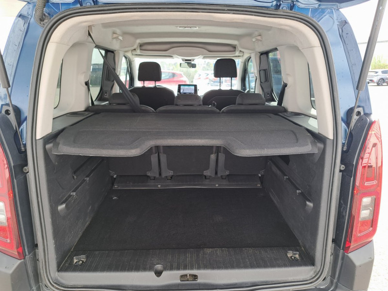 Photo 9 de l'offre de CITROEN Berlingo (3) Taille M BlueHDi 130 S&S EAT8 Shine à 20990€ chez Carlyss automobiles Vitré