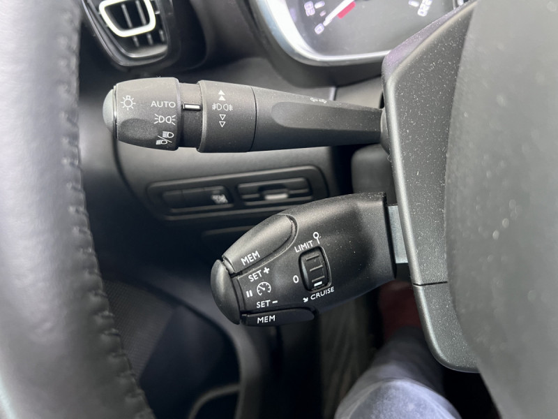 Photo 15 de l'offre de CITROEN C3 Aircross BlueHDi 110 S&S BVM6 Shine à 15490€ chez Carlyss automobiles Vitré