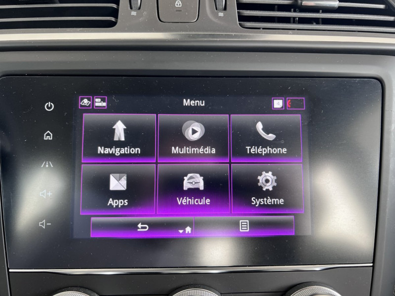 Photo 15 de l'offre de RENAULT Kadjar Evolution dCi 115 EDC à 17490€ chez Carlyss automobiles Vitré