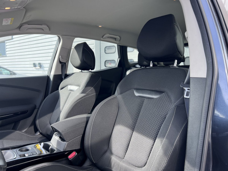 Photo 6 de l'offre de RENAULT Kadjar Evolution dCi 115 EDC à 17490€ chez Carlyss automobiles Vitré