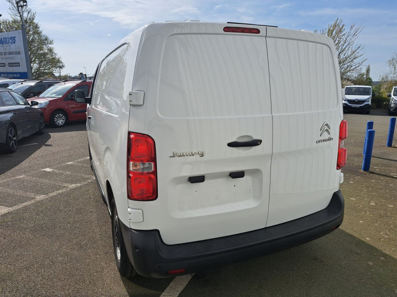 Photo 3 de l'offre de Citroën Jumpy (3) 14992 euros HT M BlueHDi 150 S&S BVM6 Club à 17990€ chez Carlyss automobiles Vitré