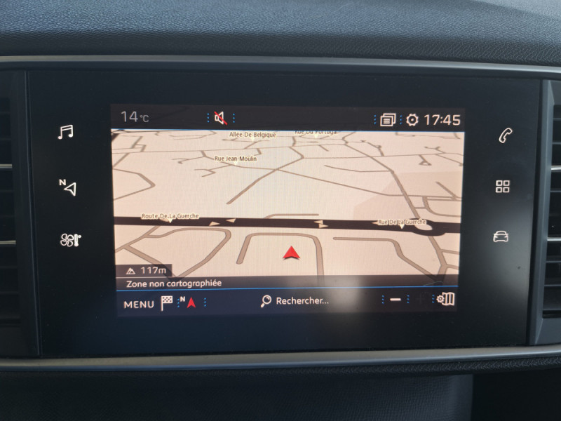 Photo 10 de l'offre de PEUGEOT 308 (2) BlueHDi 130 S&S Tech Edition à 12990€ chez Carlyss automobiles Vitré