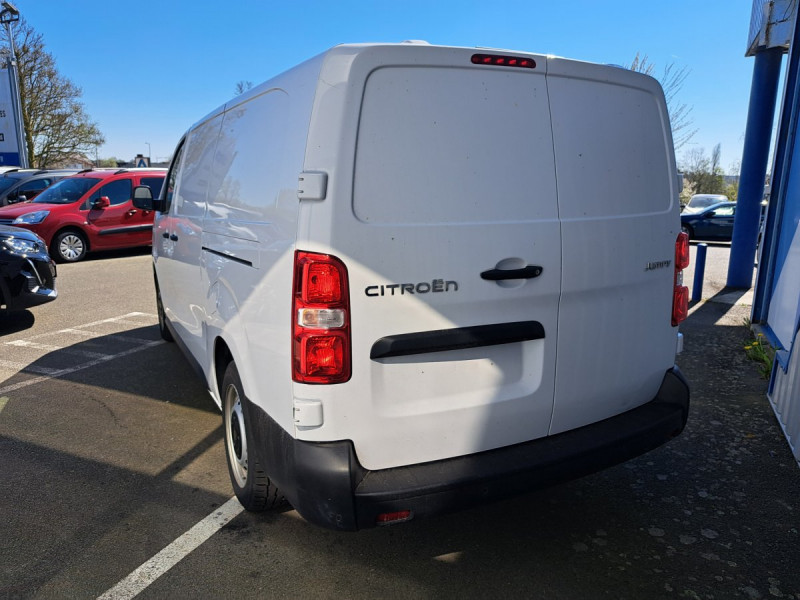 Photo 4 de l'offre de Citroën Jumpy (3) 24992 euros HT  Taille XL BHDi 180 EAT8   à 29990€ chez Carlyss automobiles Vitré