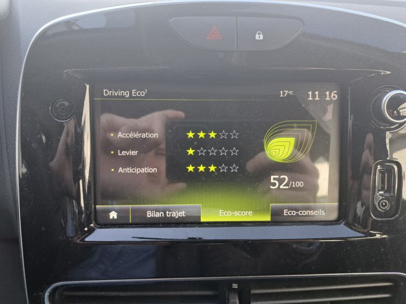 Photo 13 de l'offre de RENAULT Clio (4) Business TCe 90 à 13290€ chez Carlyss automobiles Vitré