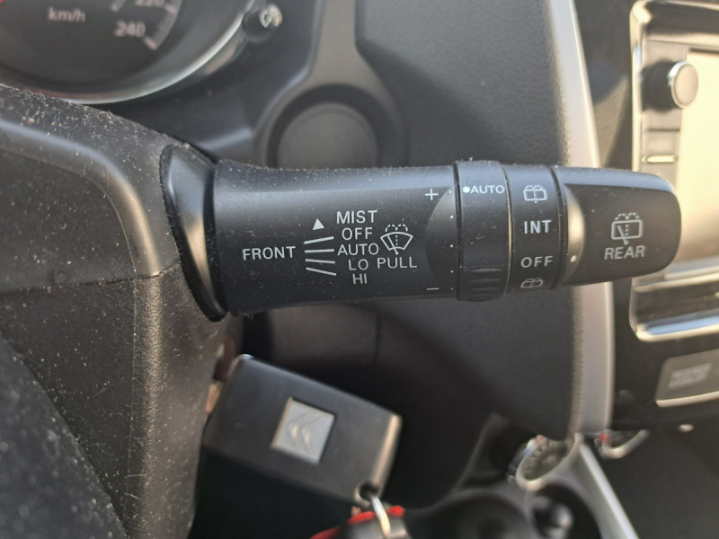 Photo 17 de l'offre de CITROEN C4 Aircross HDi 115 S&S BVM6 4X2 Feel Edition à 9990€ chez Carlyss automobiles Vitré