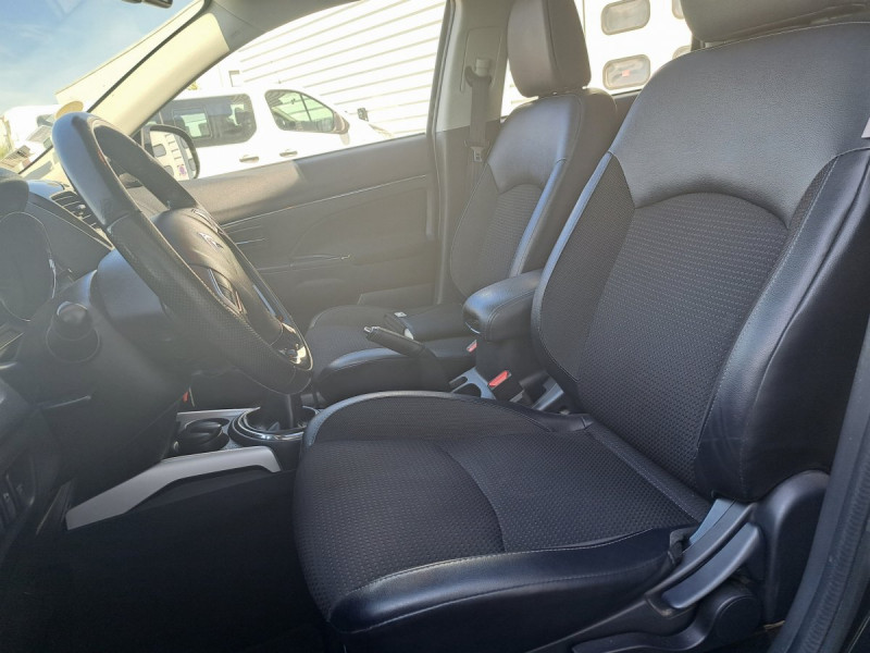 Photo 8 de l'offre de CITROEN C4 Aircross HDi 115 S&S BVM6 4X2 Feel Edition à 9990€ chez Carlyss automobiles Vitré