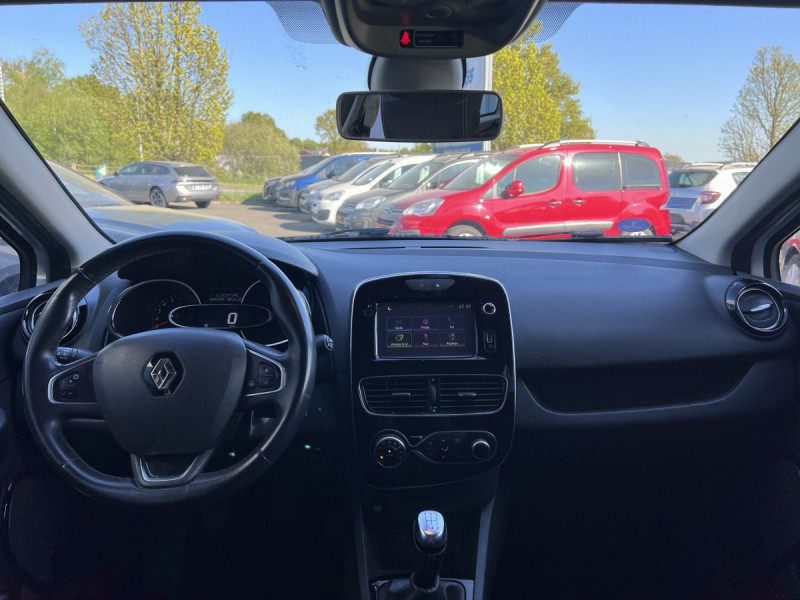Photo 5 de l'offre de Renault Clio Estate (4) Intens TCe 90 - 18 à 11990€ chez Carlyss automobiles Vitré