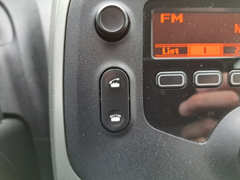Photo 11 de l'offre de Toyota Aygo (2) 1.0 VVT-i x-play à 7790€ chez Carlyss automobiles Vitré