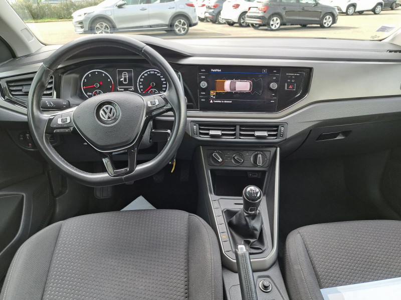 Photo 8 de l'offre de Volkswagen Polo (6) 1.0 TSI 95 Lounge Business à 12990€ chez Carlyss automobiles Vitré